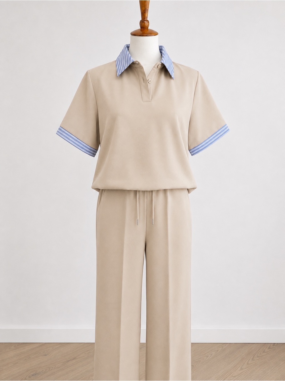 TEN/22 Beige Two-Piece Polo & Wide Leg Pant Set – Size Small Wide-Leg Jumpsuit